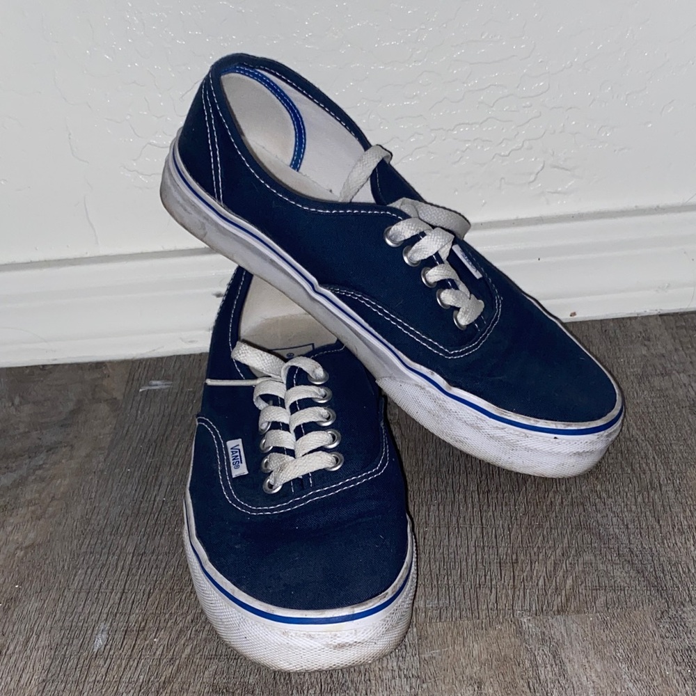 Vans Men's Dark Blue and White Sneakers